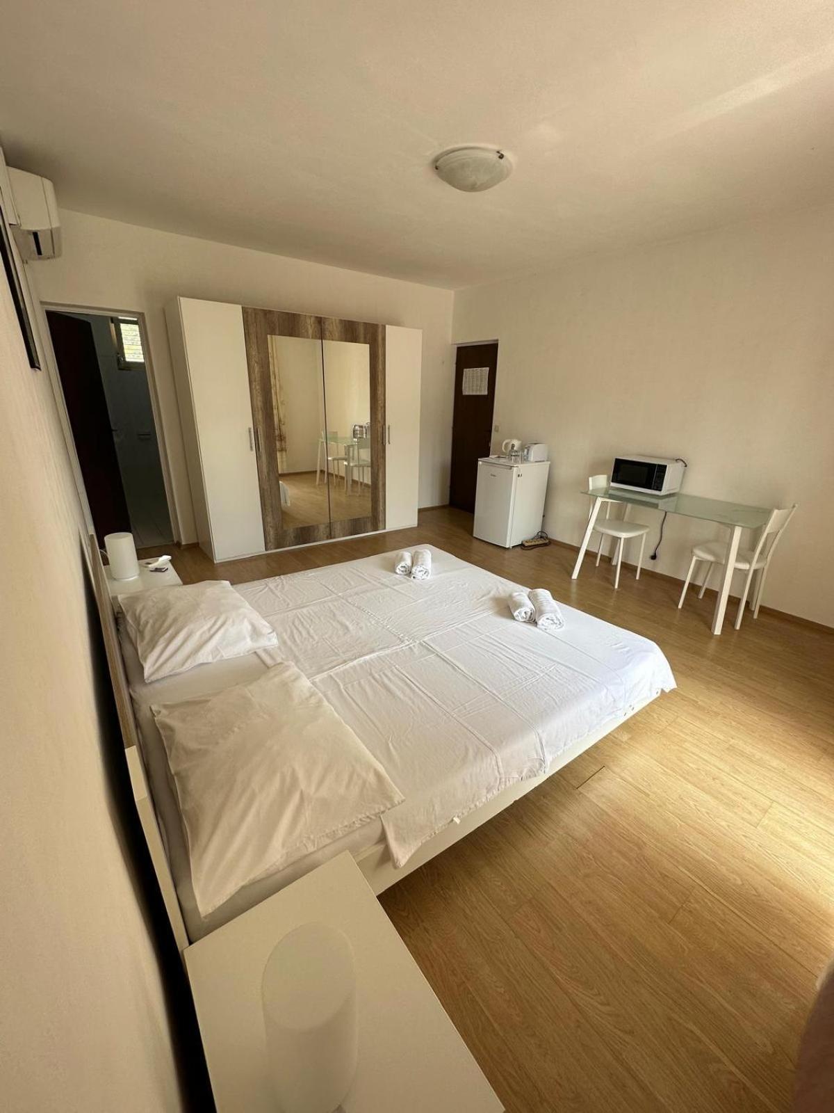 Apartment Velada Đảo Hvar Ngoại thất bức ảnh